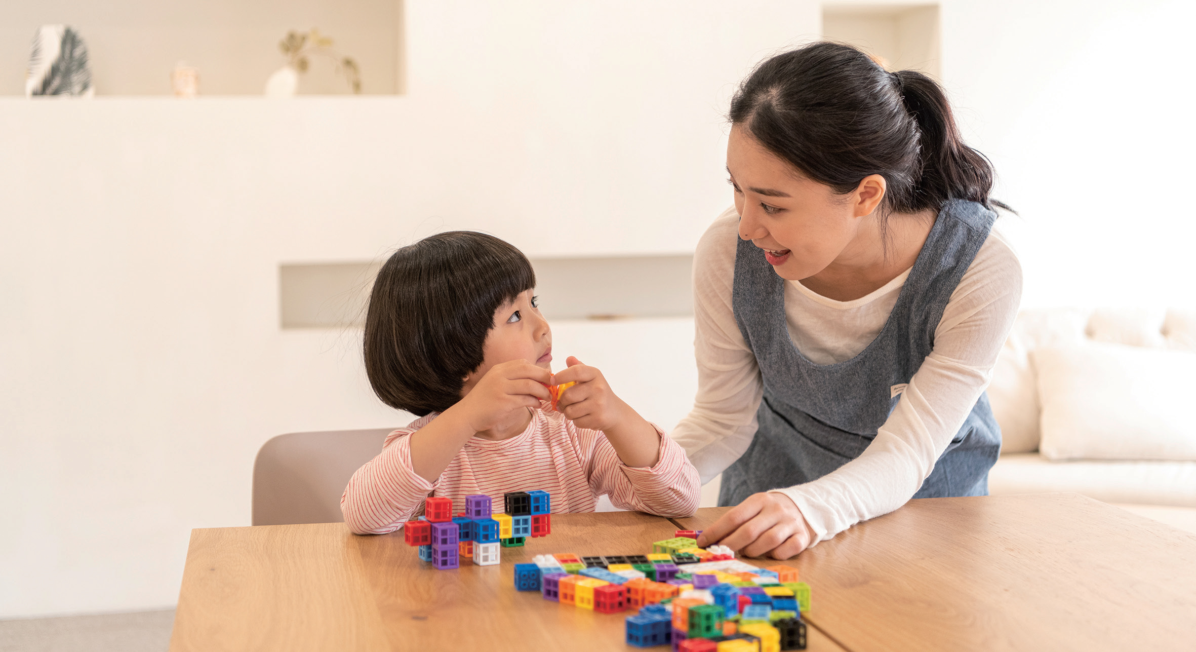 “우리 같이 놀아요!” 아무놀이 챌린지·집콕 챌린지