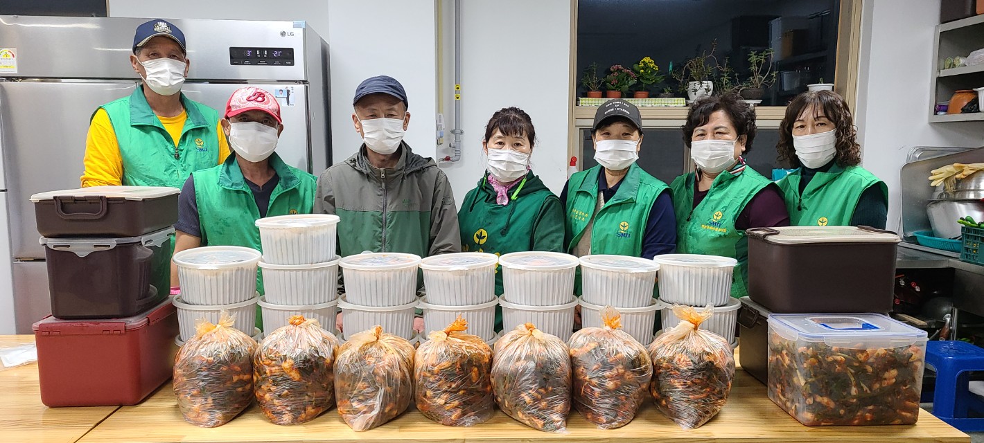 안산시 백운동 새마을회, 직접 담근 김치로 이웃사랑 실천