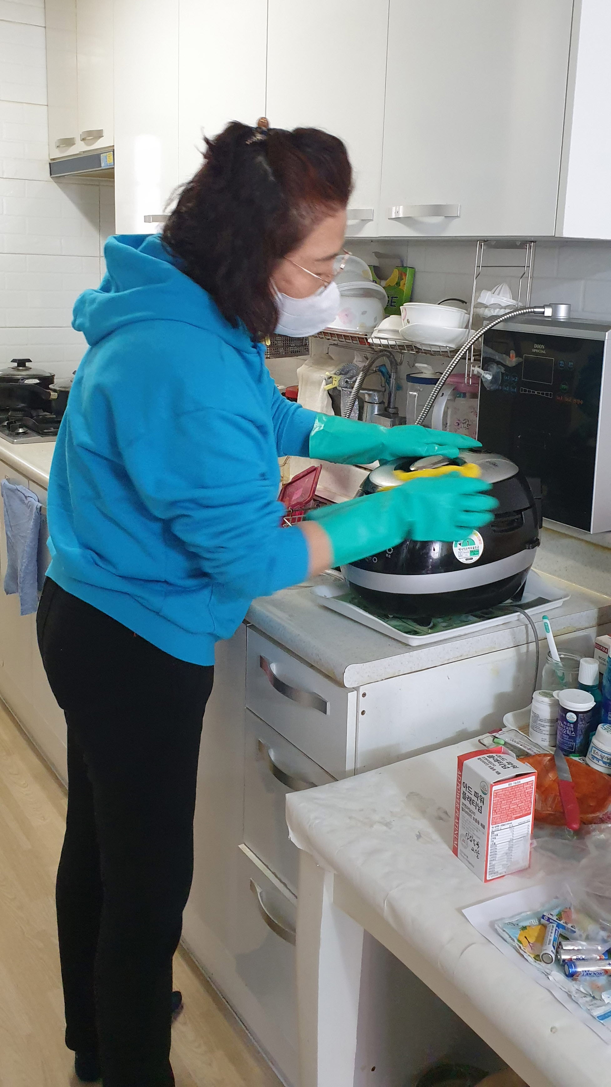 안산시 성포동 지역사회보장협의체, 독거노인 주방환경 개선사업 추진