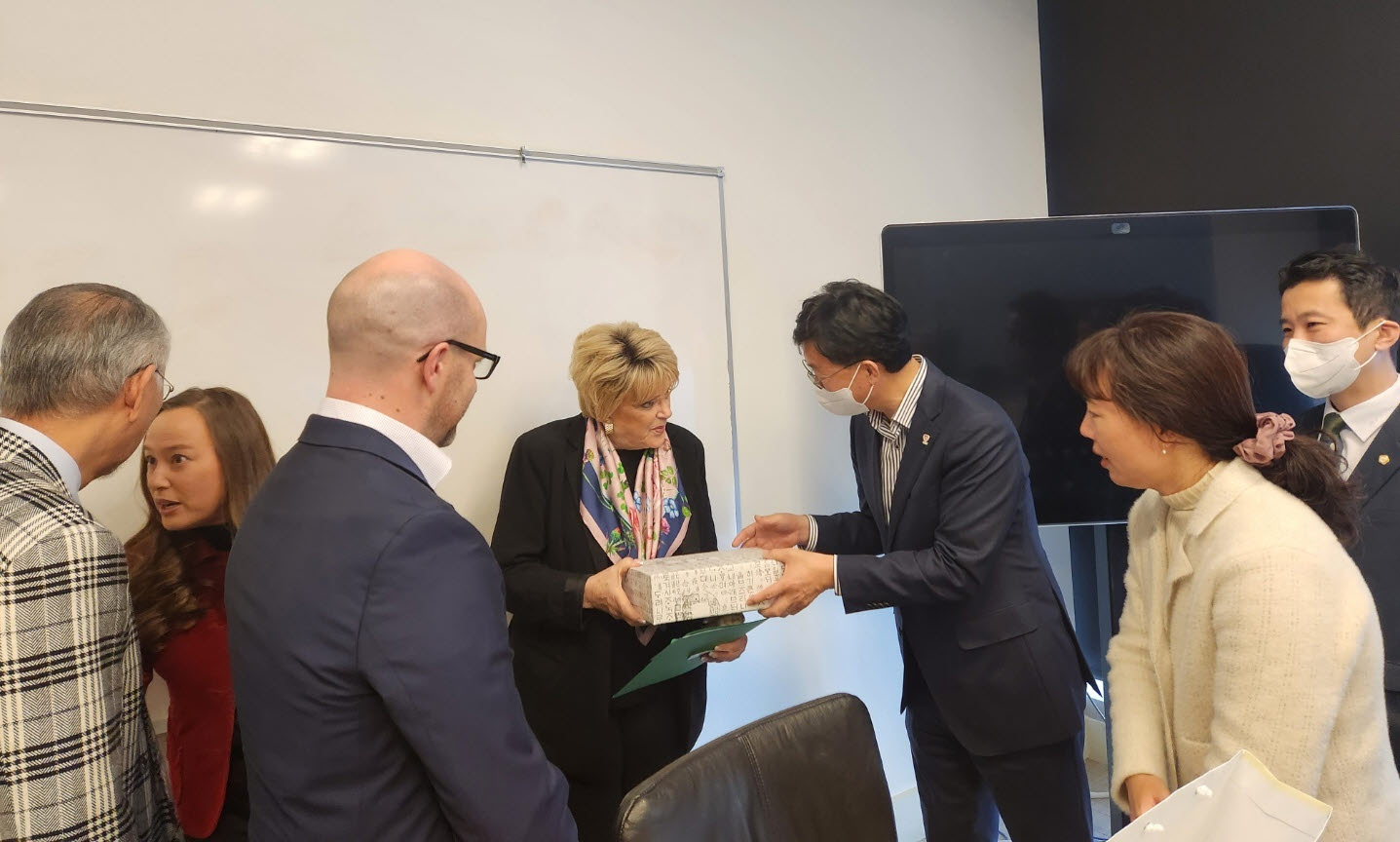 이민근 안산시장, 자매도시 미국 라스베이거스 시장·시의원과 간담회