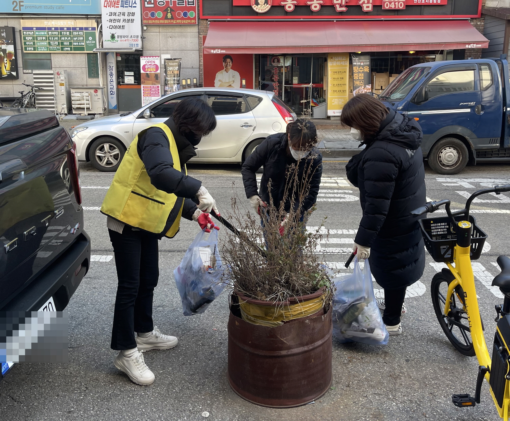 안산시 초지동, 주민과 함께하는 환경정화활동 실시