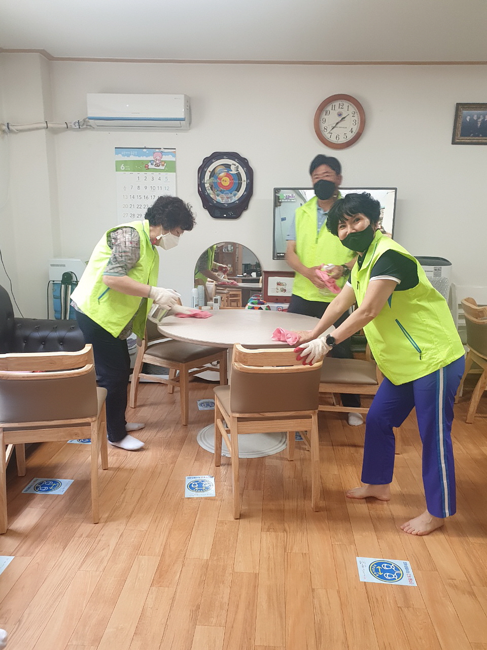 안산시 초지동 지역사회보장협의체, 경로당 방역활동 추진