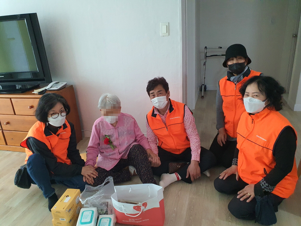 안산시 본오3동 지역사회보장협의체, 독거노인과 일촌 맺기