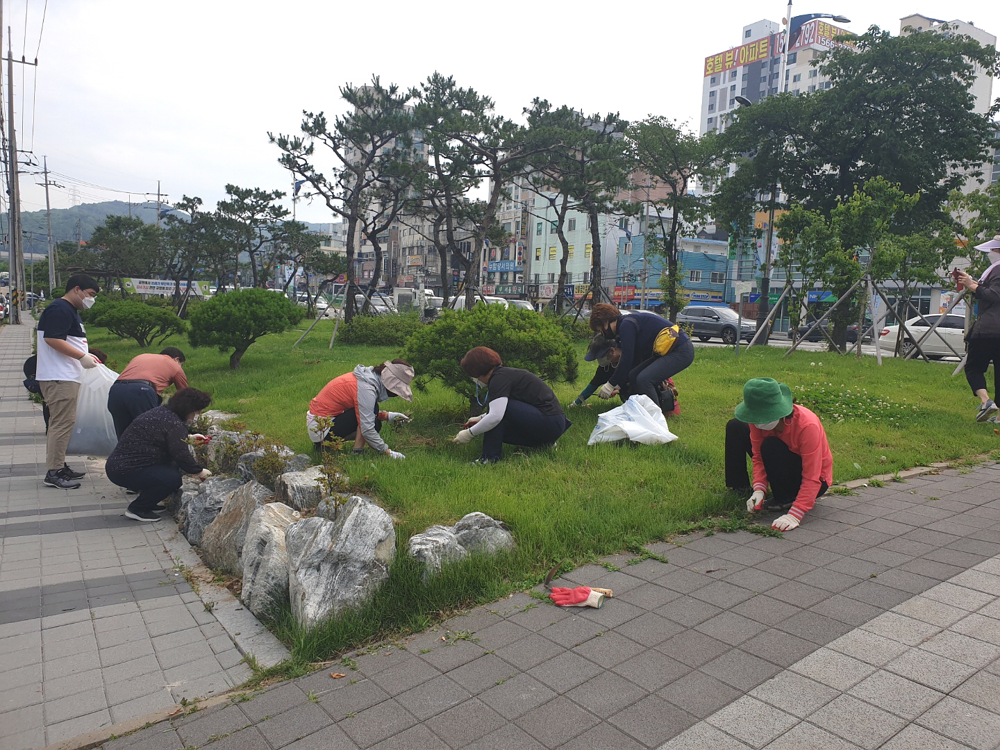 안산시 안산동, 수암봉 진입로 환경 정비