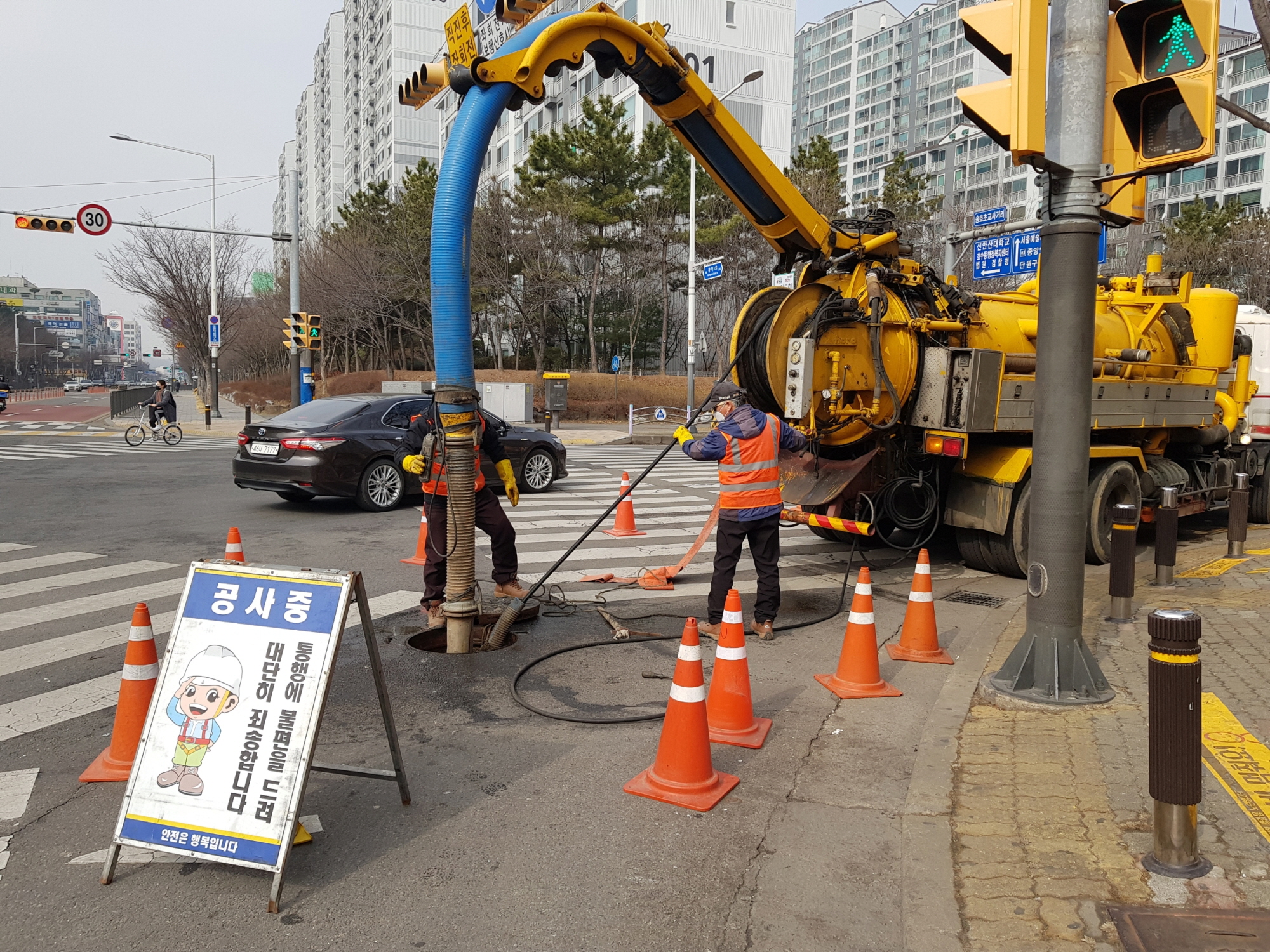 안산시 여름철 집중호우 대비 하수시설 준설 실시