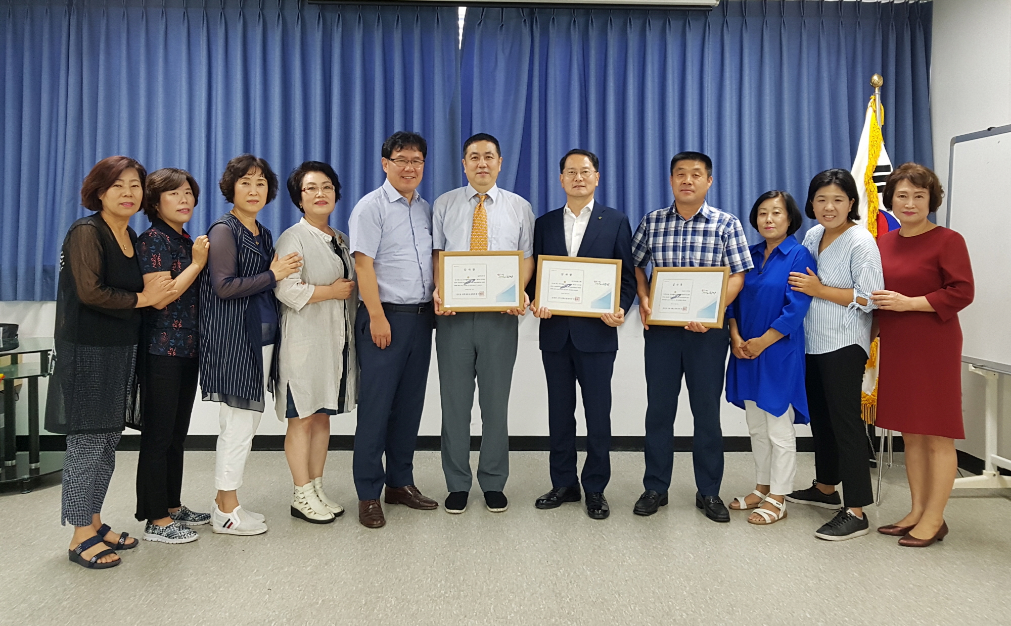 신길동 지역사회보장협의체, 후원자 감사장 수여