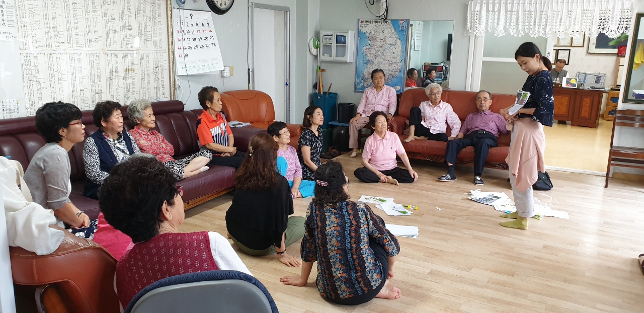 호수동 신바람발전소, 경로당 반려식물 키우기 교육