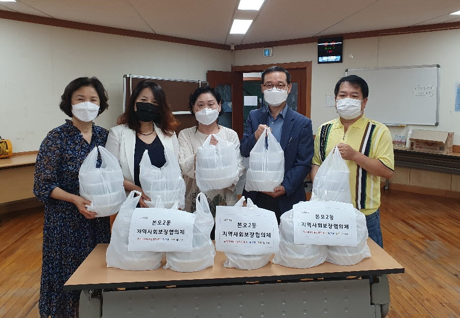 안산시 본오2동 지역사회보장협의체, 저소득가정 밑반찬 지원 봉사