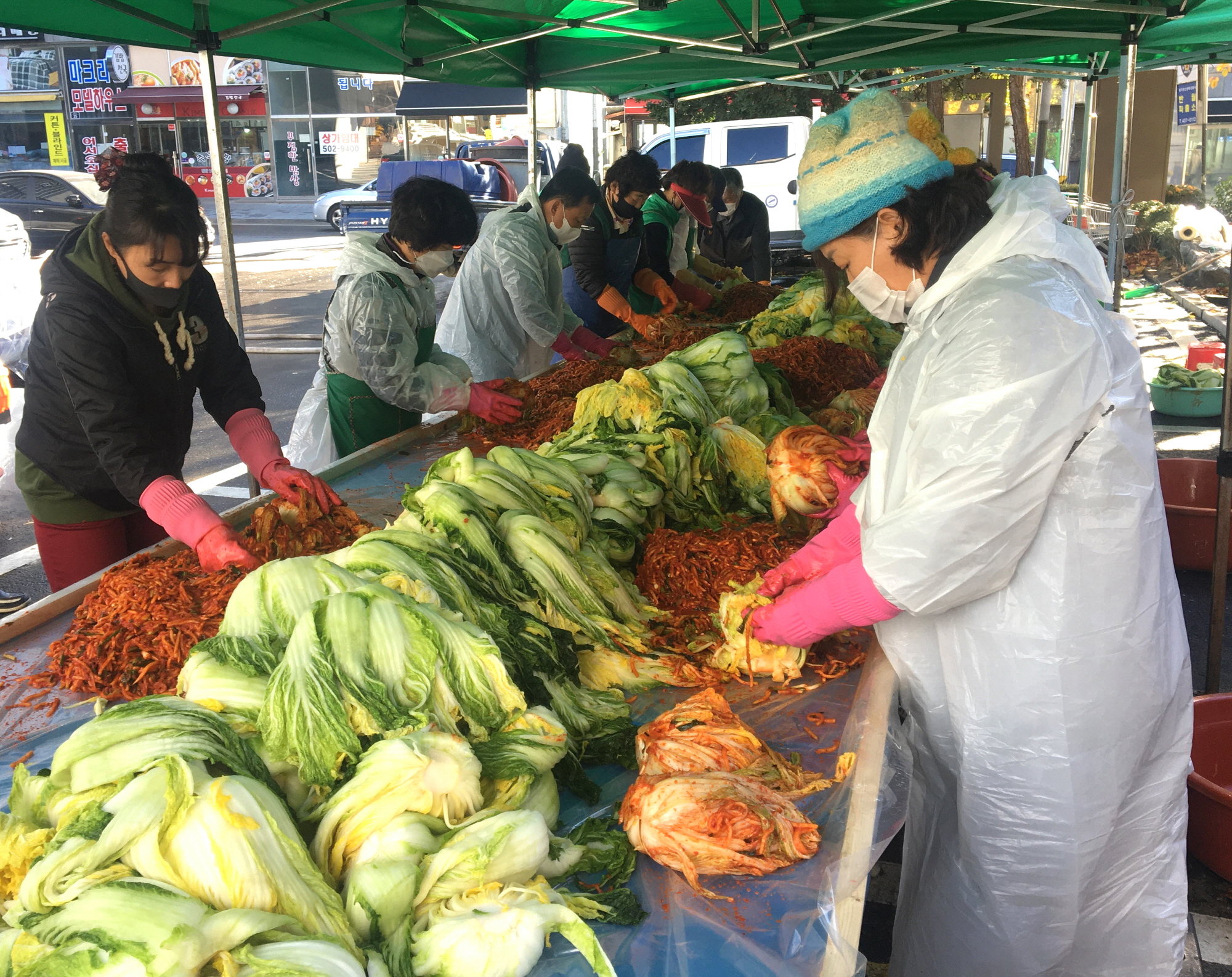 반월동 새마을남녀협의회, 사랑의 김장나눔 행사 개최