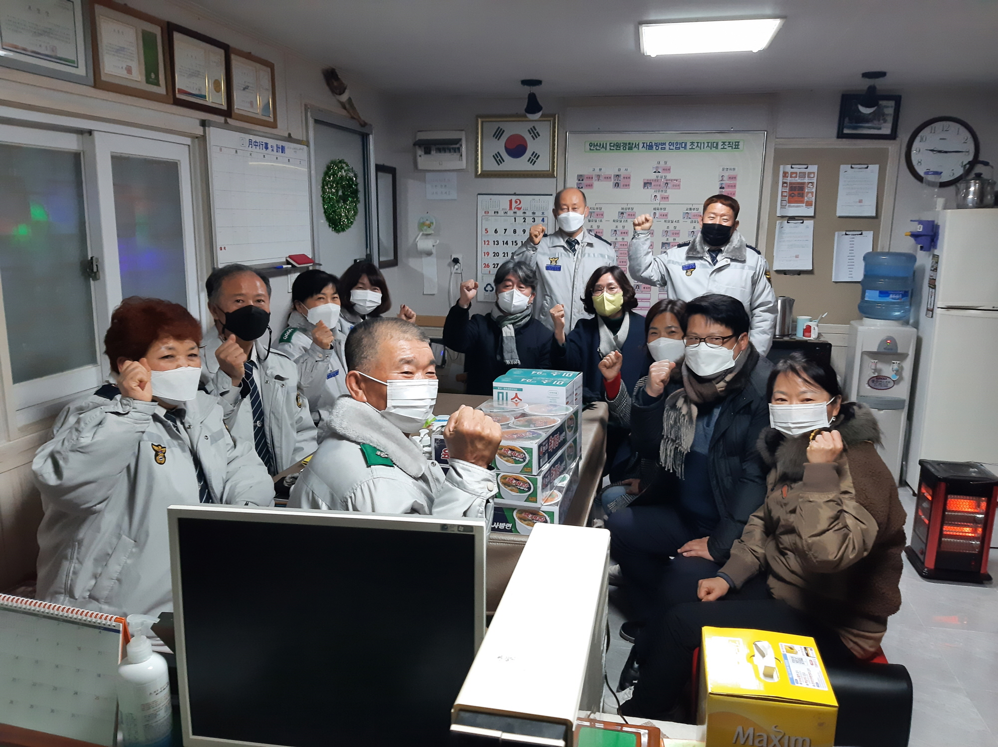 안산시 초지동 주민자치위원회, 자율방범대 방문 격려