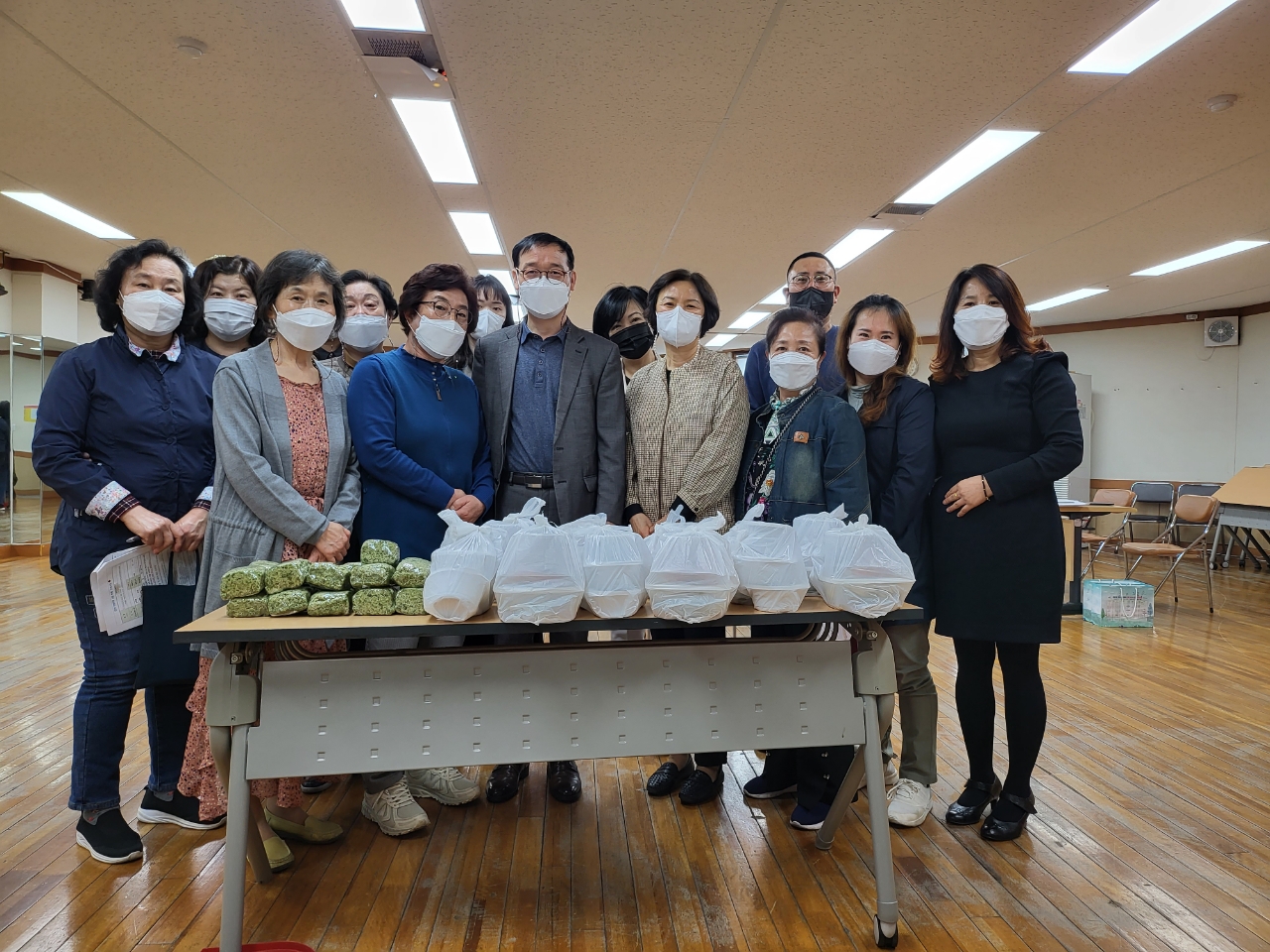안산시 본오2동 지역사회보장협의체, 저소득 가정 밑반찬 지원 봉사