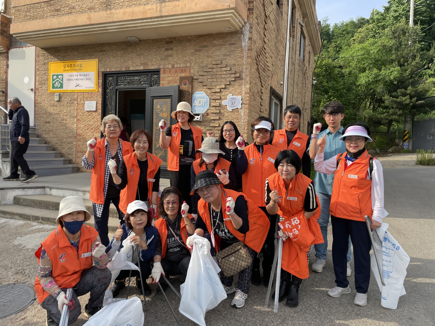 안산시 안산동 주민자치회, 환경정화 운동에 앞장서