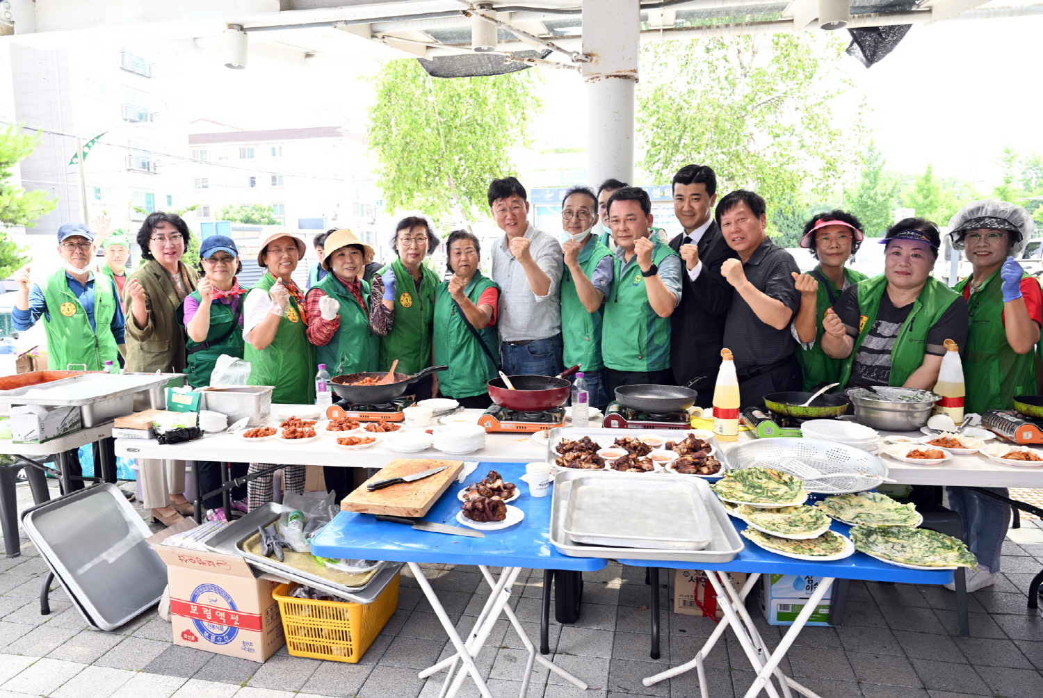 안산시 본오1동 새마을회, 이웃돕기 기금 마련 바자회 개최