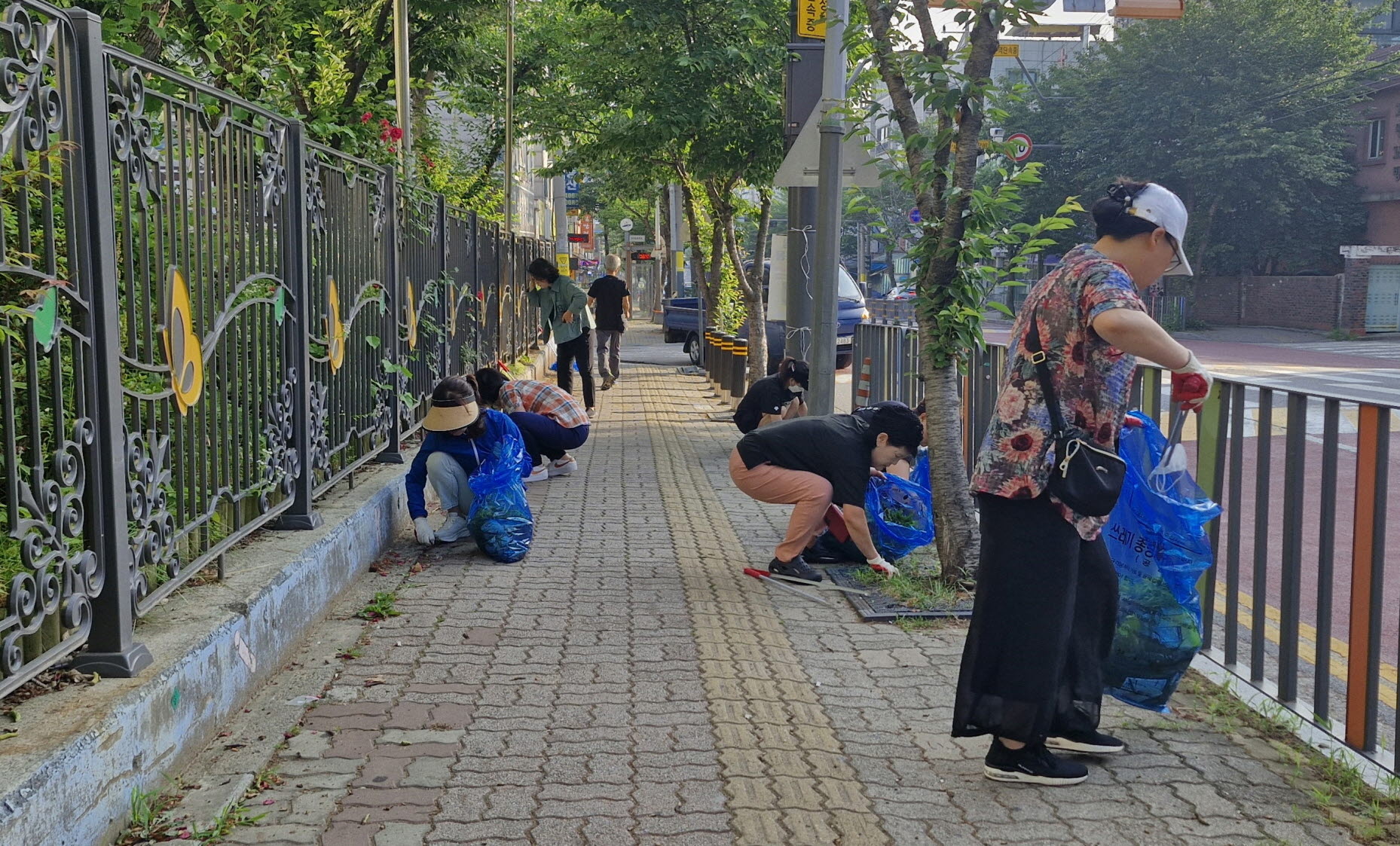 안산시 부곡동 통장협의회, 환경정화‘쓰(레기)담(기)운동’진행
