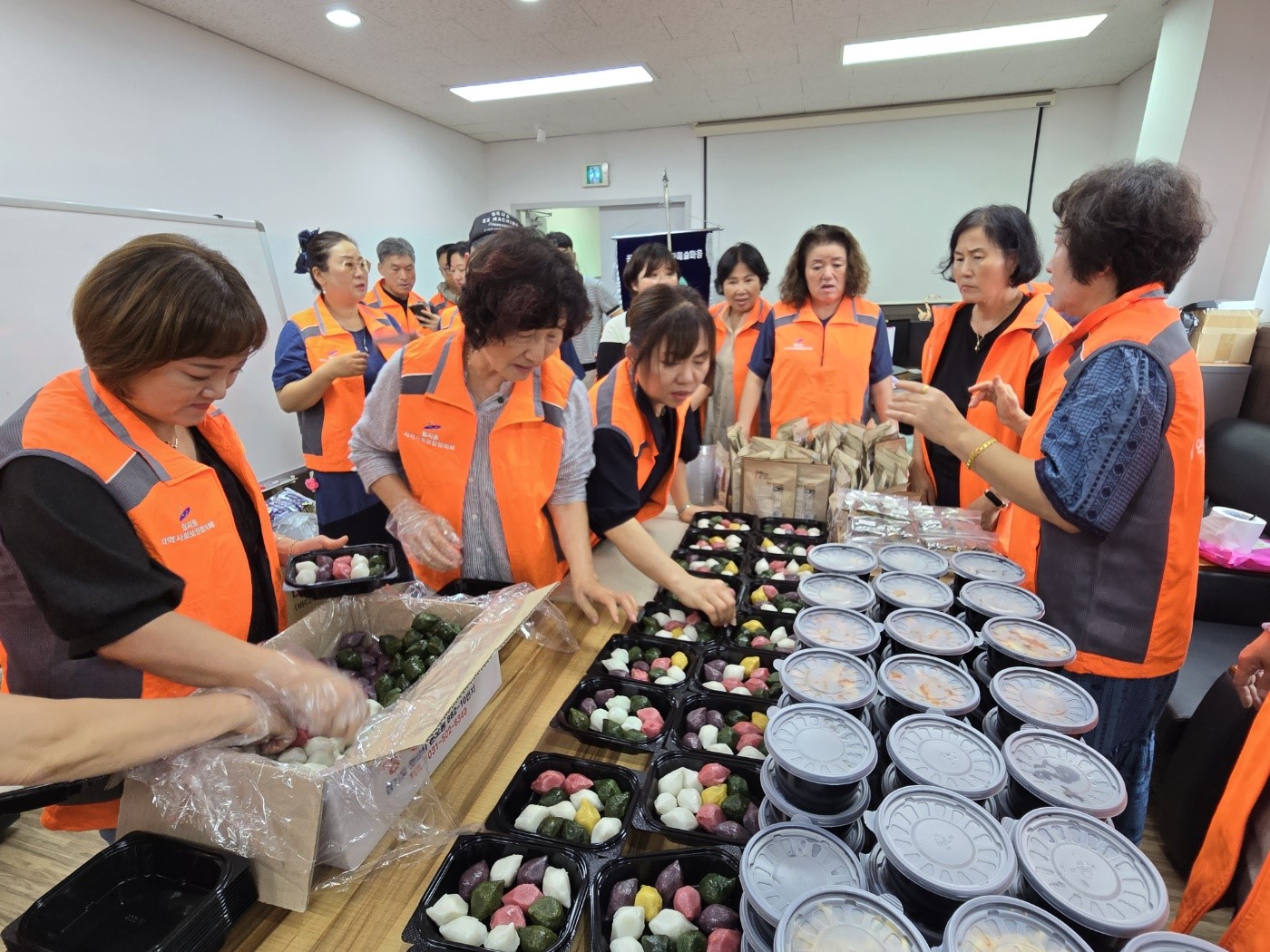 안산시 월피동 지역사회보장협의체, 추석맞이‘사랑愛찬’추진