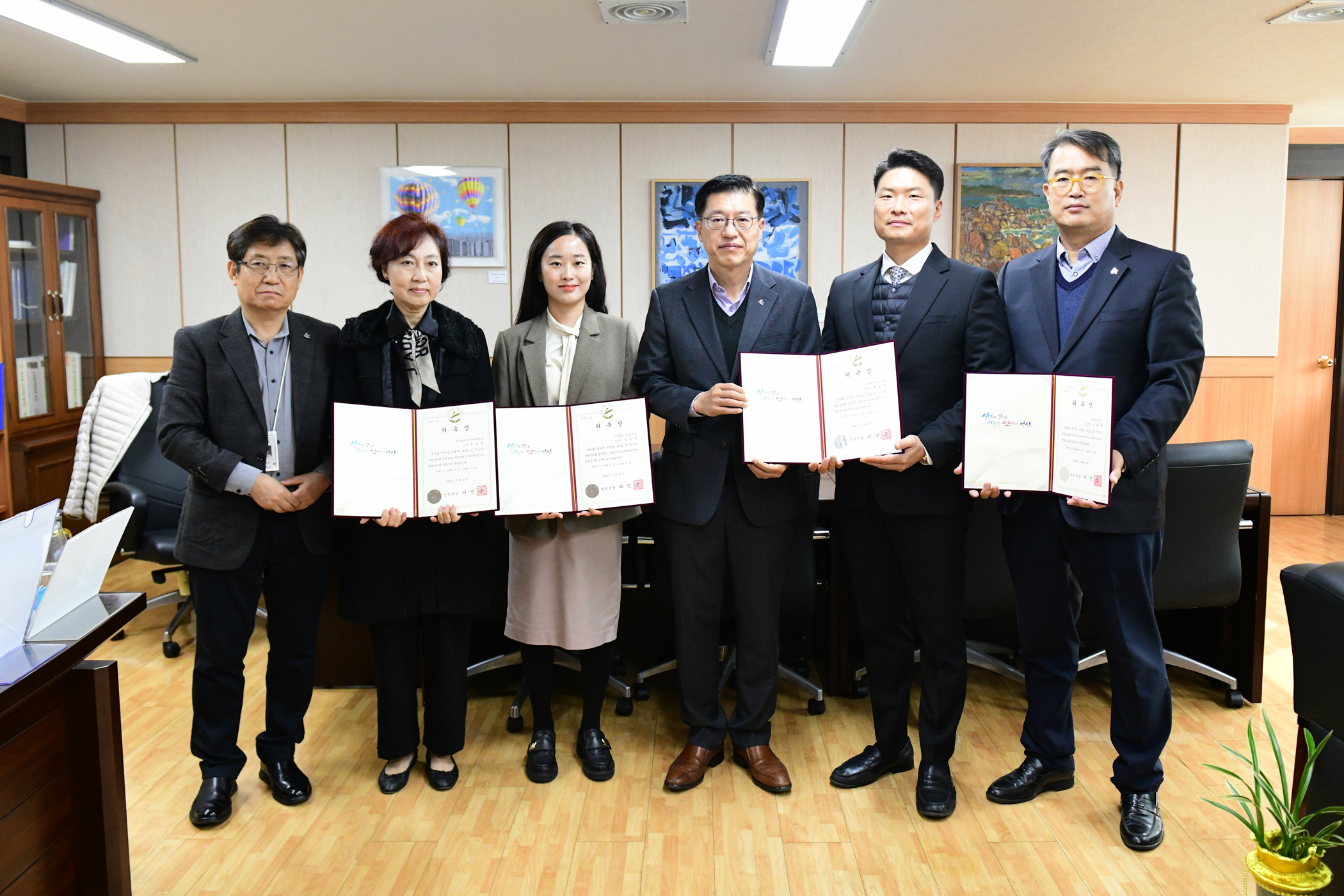 안산시, 2기 청원심의회 외부 위원 5명 위촉… 시민 권리 보장