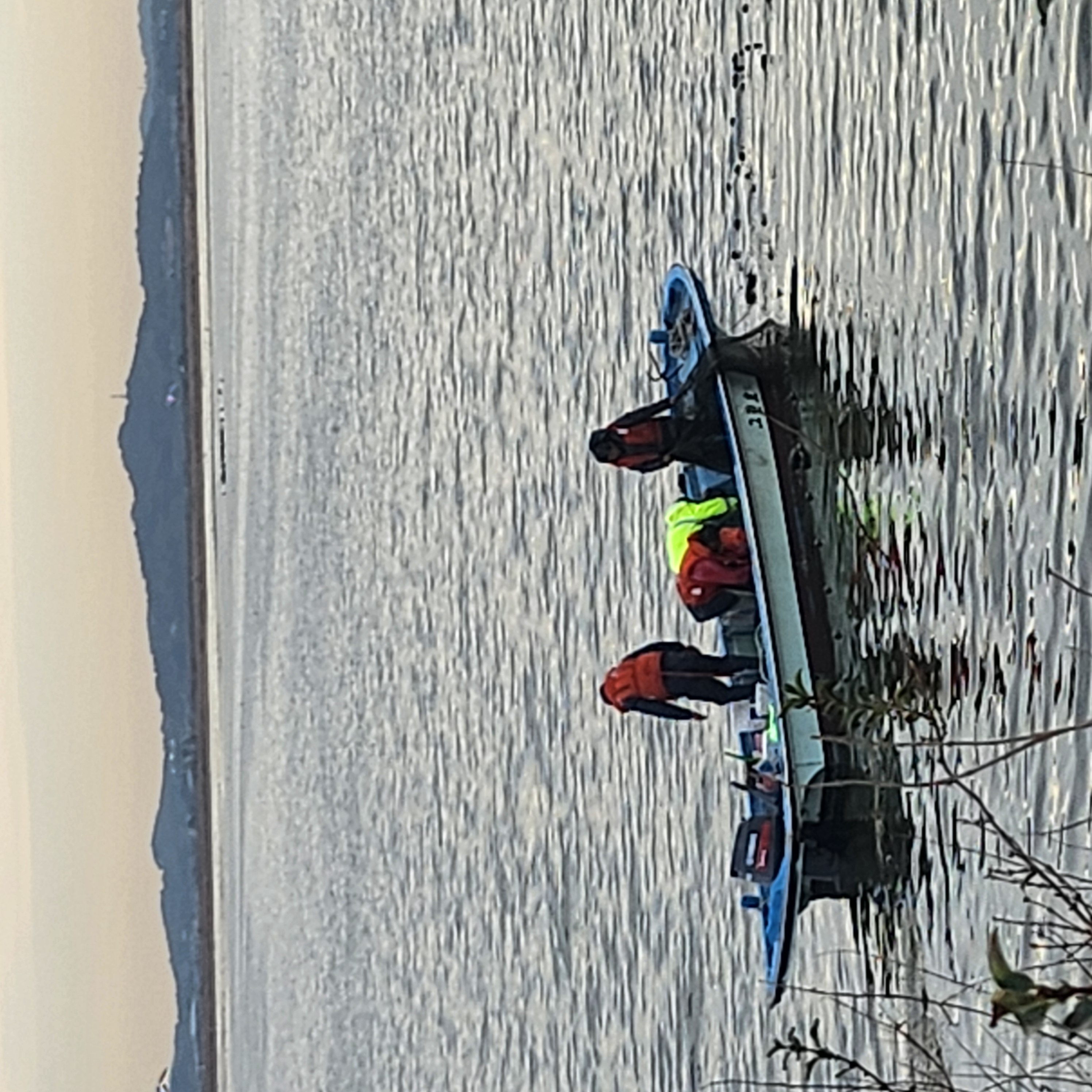 안산시, 탄도호 일원 불법어구 단속… 어업질서 확립 나서