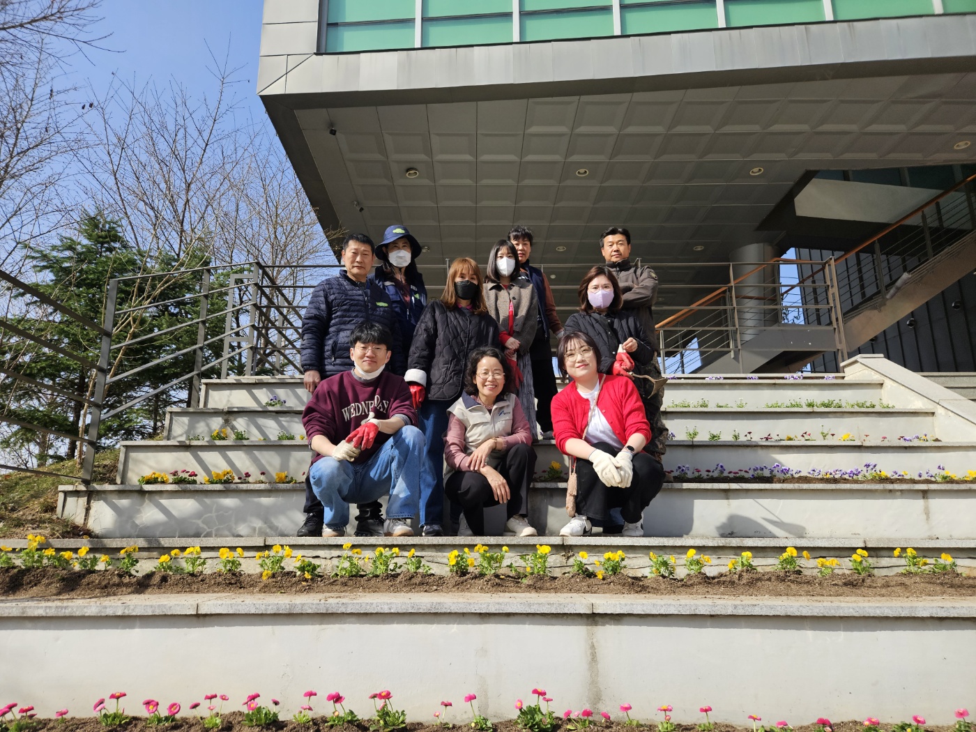 안산시 일동, 봄맞이 꽃심기로 새단장