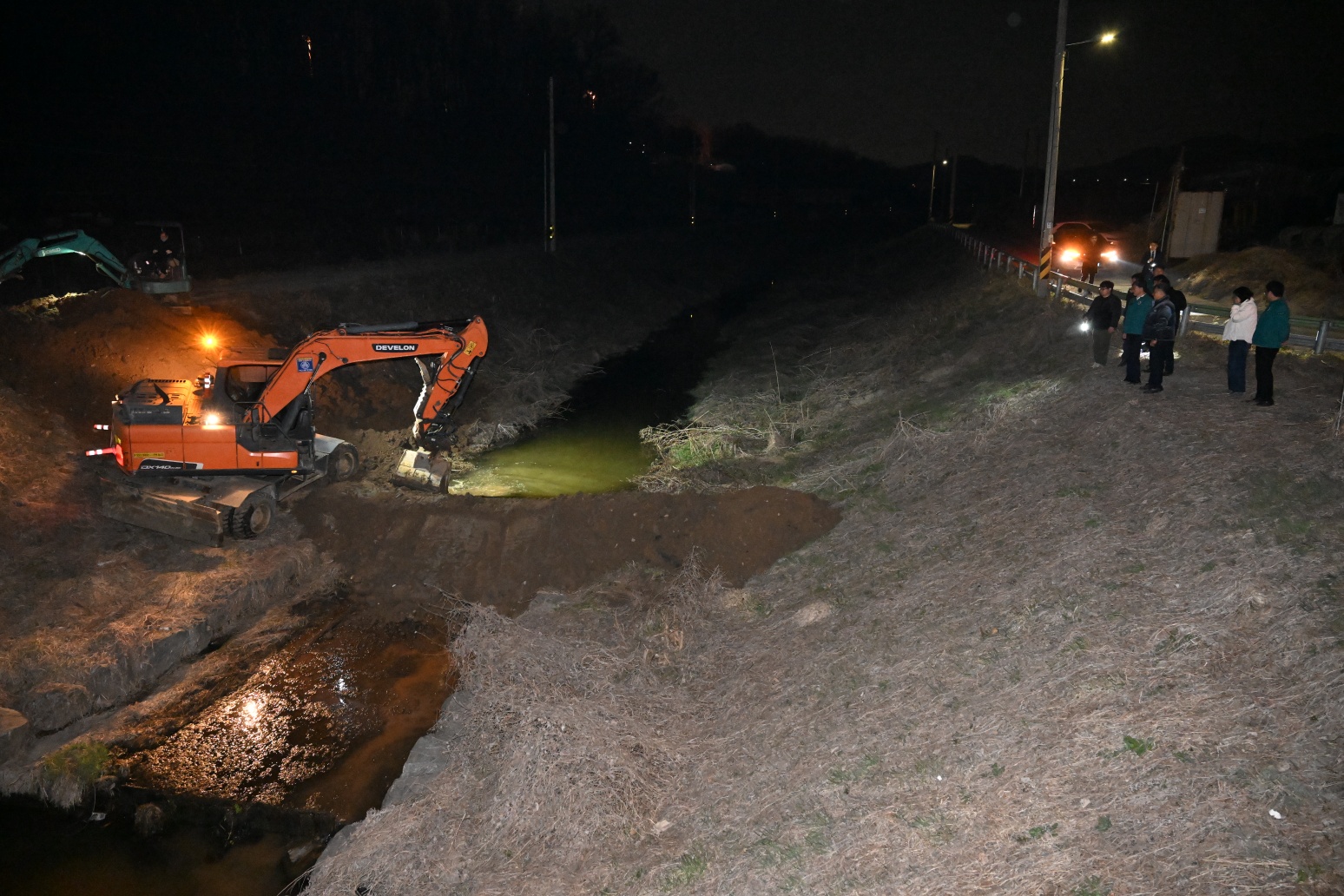 안산시, 안산천 상류 오염 물질 발생에 총력 대응