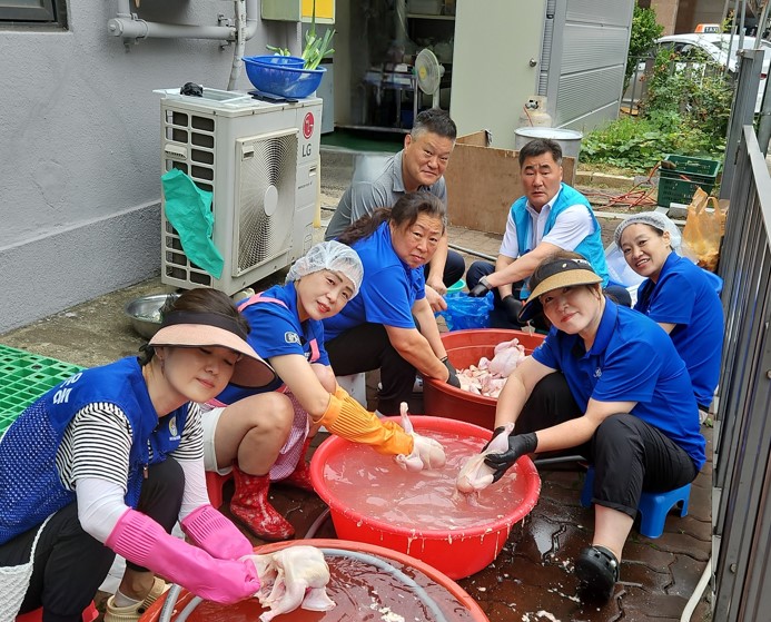안산시 월피동 바르게살기위원회, 취약계층 대상 삼계탕 나눔 행사