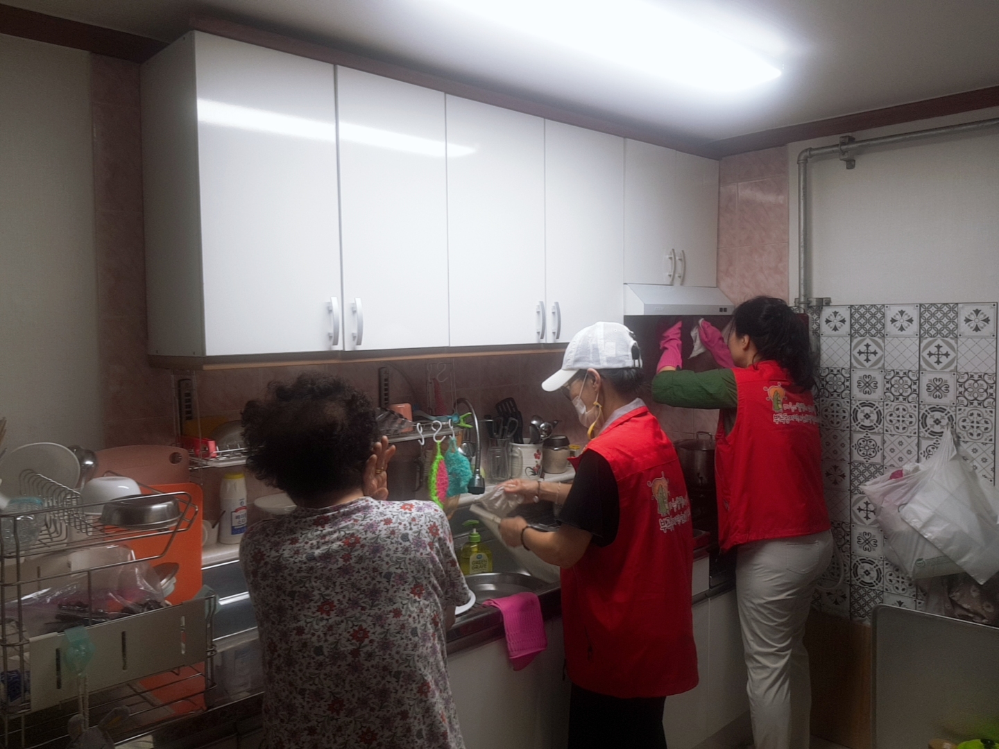 안산시 부곡동 지사협, 혹서기 어르신 안부확인 재가동