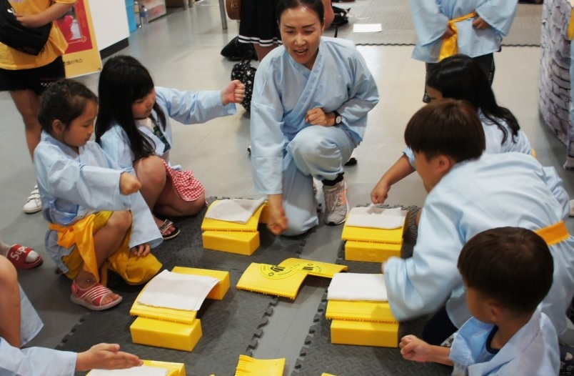 안산시 관산도서관 ‘다문화 서비스 지원 사업’ 8년 연속 선정