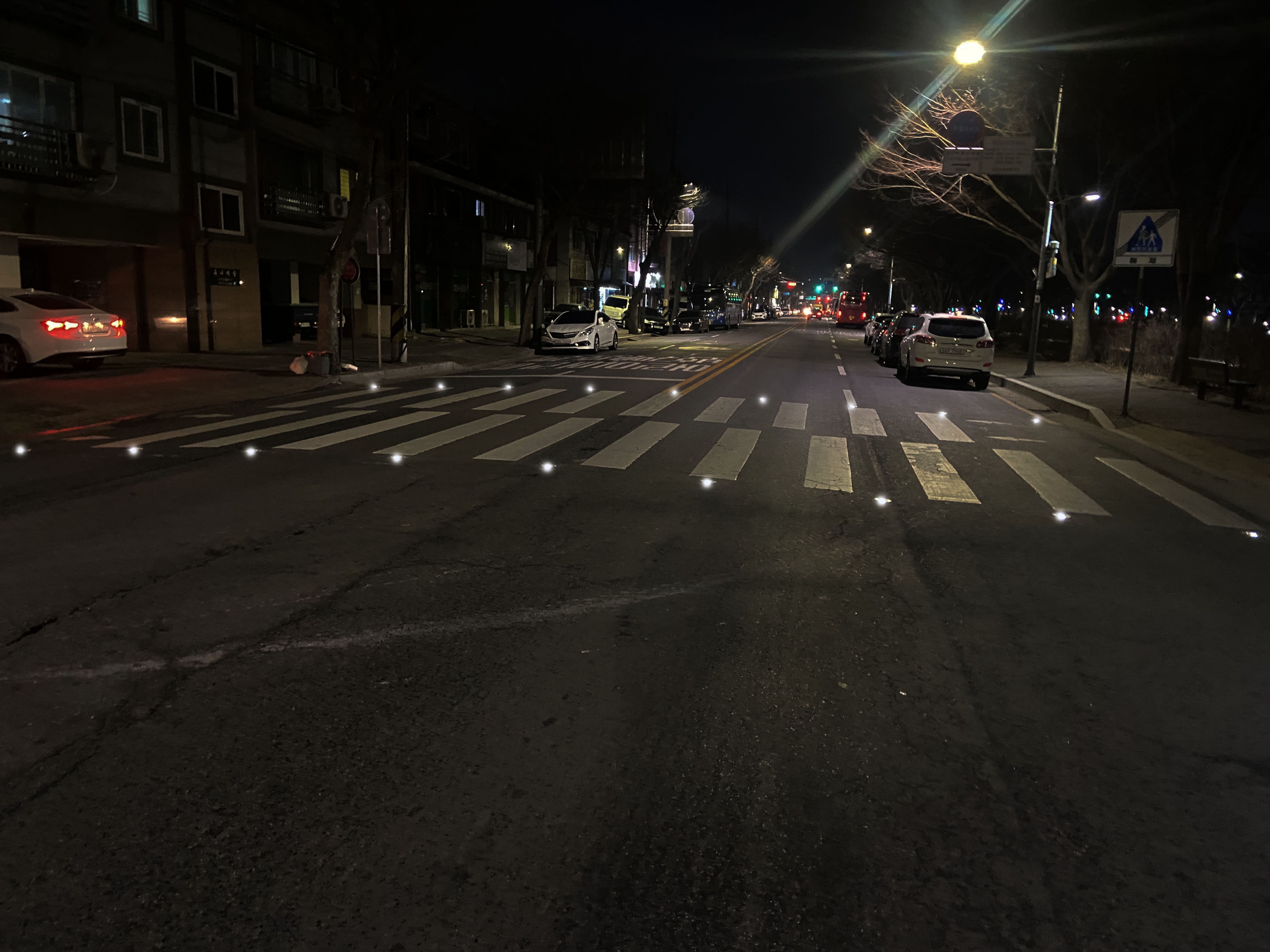 안산시, 시민 보행안전 위해 활주로형 횡단보도 설치