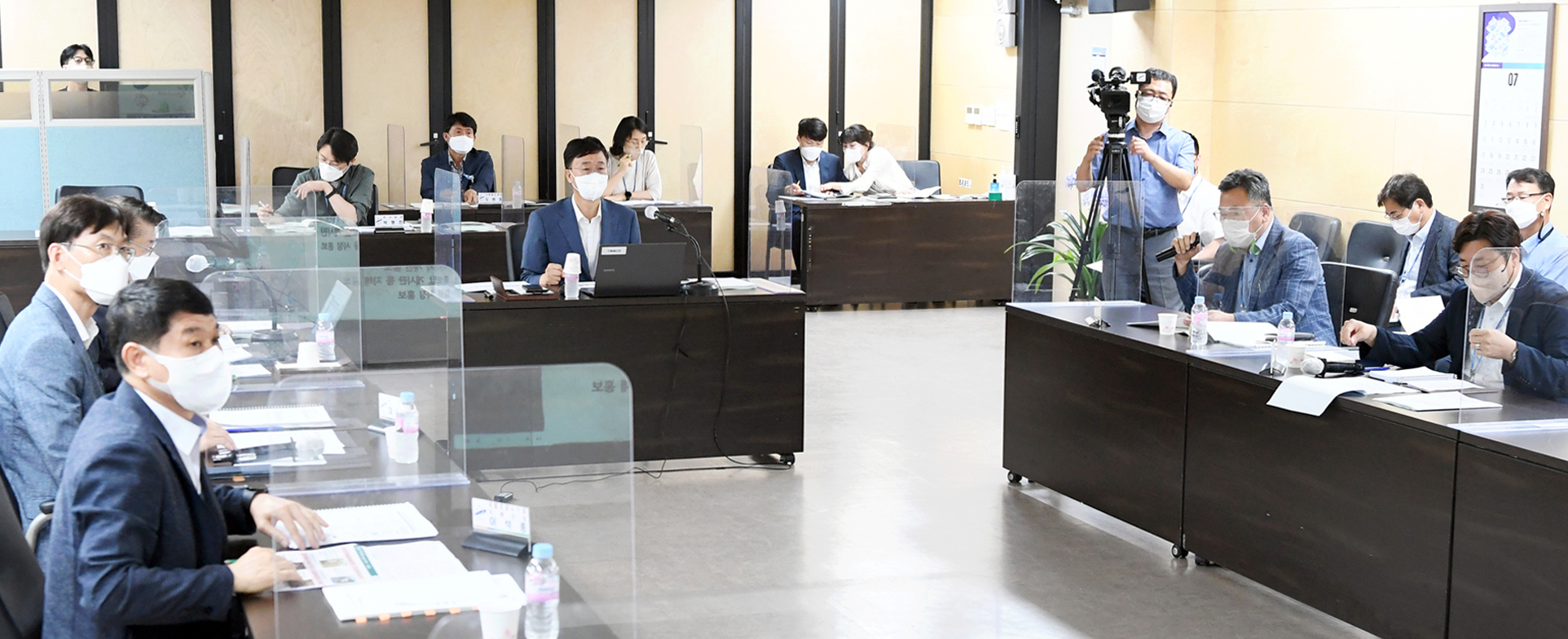 이민근 안산시장, 취임 첫 업무보고회 개최…시민 소통·속도감 있는 정책 추진 당부