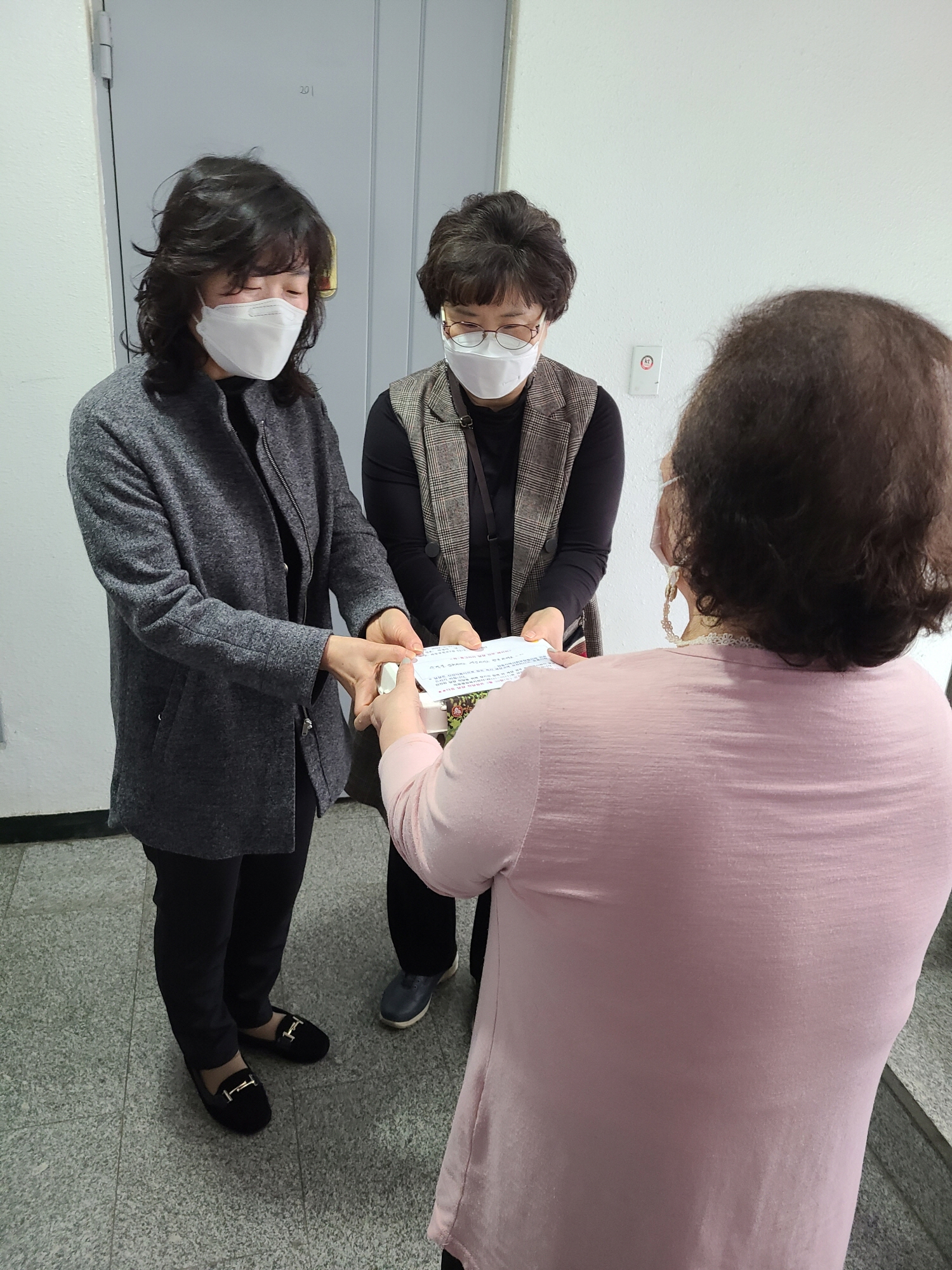 안산시 와동지역사회보장협의체, 와~동그라미 달걀 안부 사업 추진