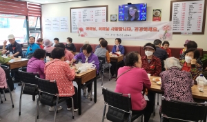 안산시 초지동 송원국수, 어버이날 어르신 음식 대접