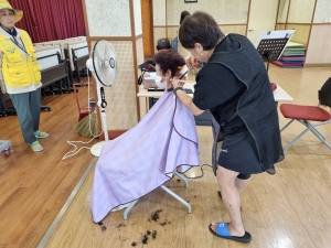 안산시 본오1동 행복마을관리소, 이미용 봉사 시작