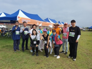 안산시 대부동 지역사회보장협의체, 걷기축제 참가로 단합시간 가져