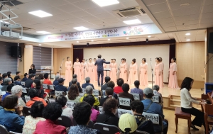 단원구여성합창단, 어버이날 맞아 존경의 노래로 울림 깊은 공연
