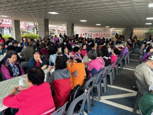 안산시 백운동, 제28회 노인의 날 기념 경로잔치 개최