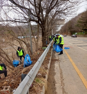안산시 단원구, 선부3동 외곽지역 환경정화 캠페인 진행