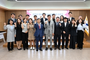 안산시, 지방세심의위원 16명에 위촉장 수여… 2년 임기 수행