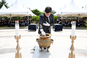 안산시, 제70회 현충일 추념식 거행… 원곡공원서 순국선열 기려