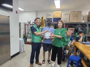 안산시 백운동 새마을회, 삼계탕으로 건강한 여름 선물