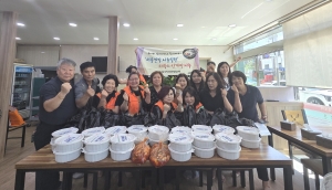 안산시 선부2동 지사협, 말복맞아 독거어르신에 삼계탕 나눔