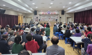 안산시 일동 지역사회보장협의체, 웃음꽃 피는 경로잔치 열어