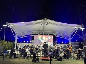 안산시 사이동 주민자치회, 어울림공원에서 가을 음악회 성황리 개최