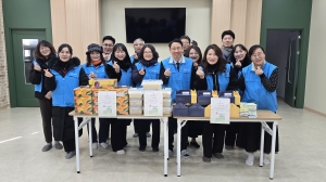 늘푸른교회, 안산시 안산동 독거어르신에 설 꾸러미 전달