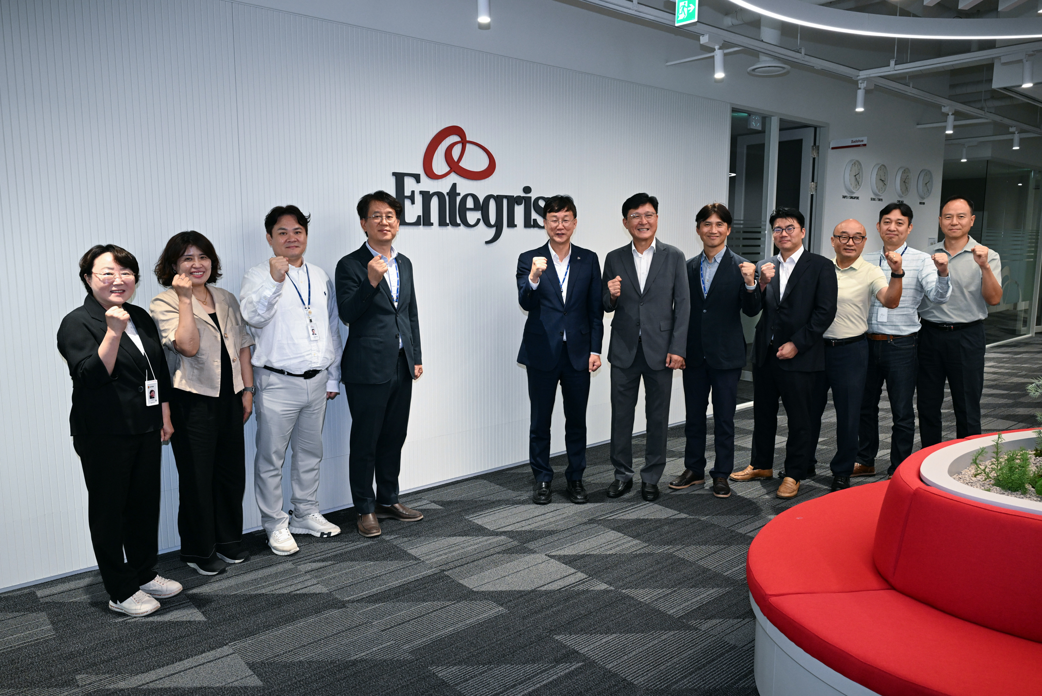 안산시, 투자유치 1호 반도체 인테그리스… 기업 지원 가속도