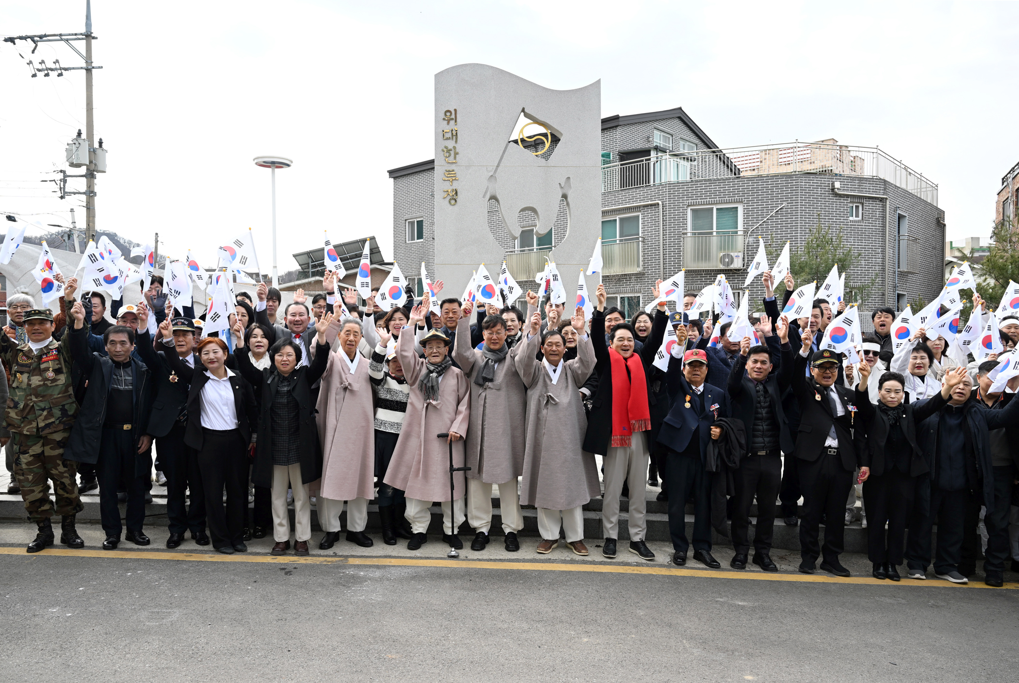 이민근 안산시장“나라 사랑하는 마음 기억… 안산의 미래로 잇겠다”