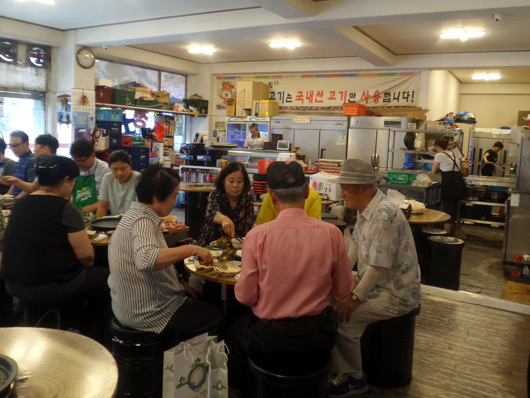 신길동 지역사회보장협의체, 「정다운 나들이 밥상」외식 지원사업 실시
