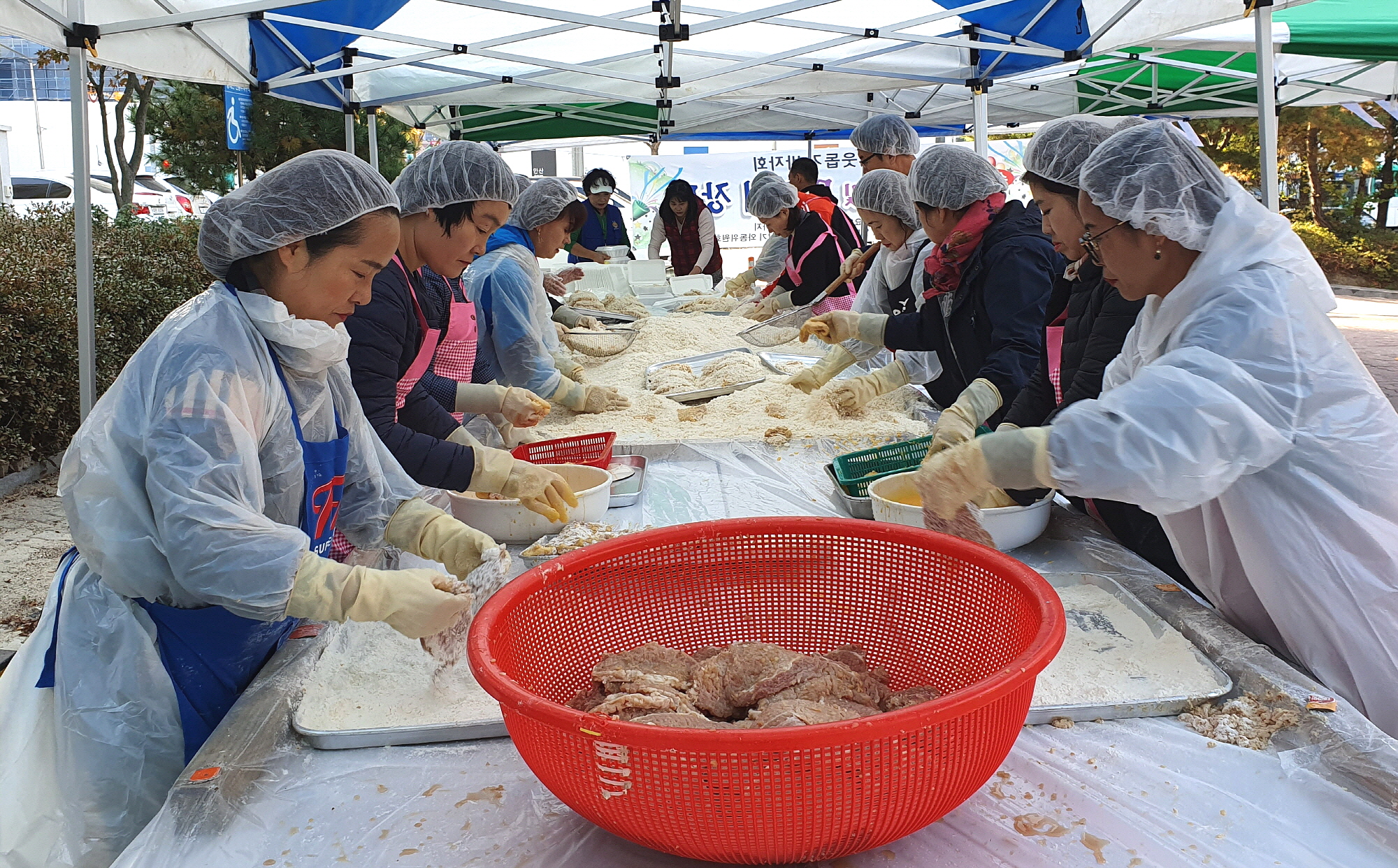 와동 바르게살기위원회, ‘사랑의 돈가스’ 판매